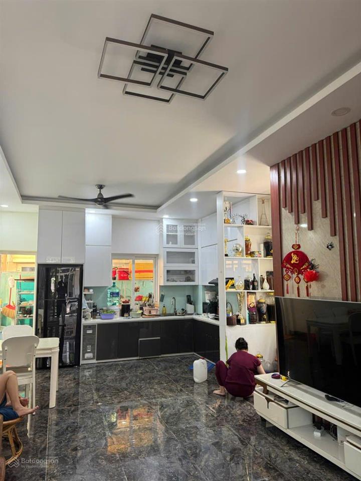 [ chính chủ ] cần bán nhà phố liền kề căn góc tại dự án compound park riverside quận 9  12 tỷ