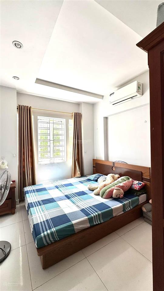 1,2**  bán gấp căn hộ 65m2 giá rẻ tại chung cư hoàng huy an đồng