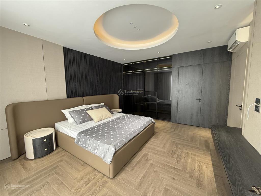 Bán nhà mặt phố hoàng như tiếp 70m2 6 tầng thang máy lô góc vỉa hè kinh doanh đỉnh