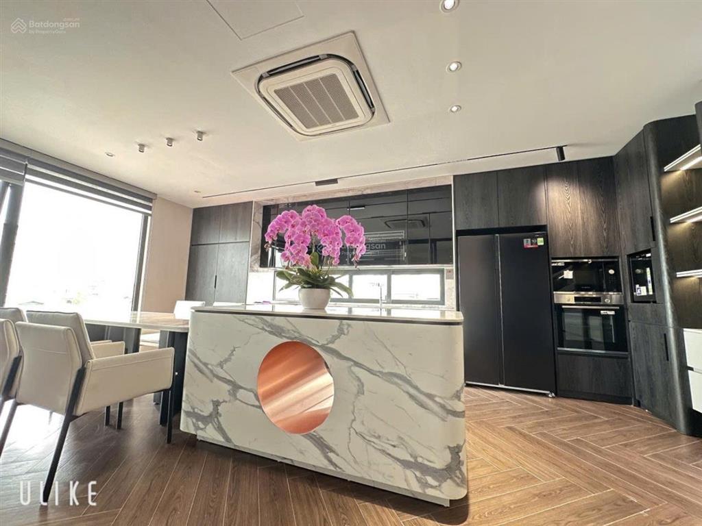 Bán nhà mặt phố hoàng như tiếp 70m2 6 tầng thang máy lô góc vỉa hè kinh doanh đỉnh