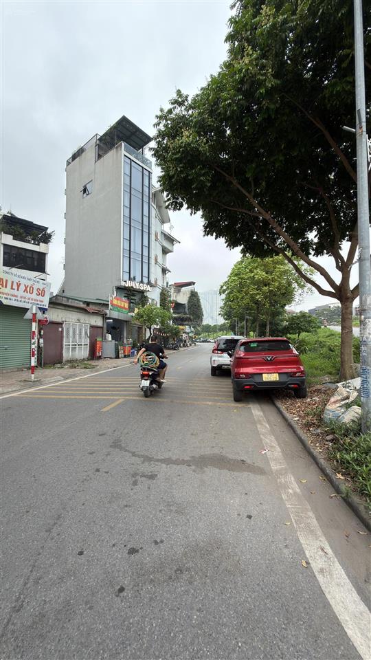 Bán đất mặt phố ngọc thuỵ 130m2, lô góc vỉa hè kinh doanh đỉnh