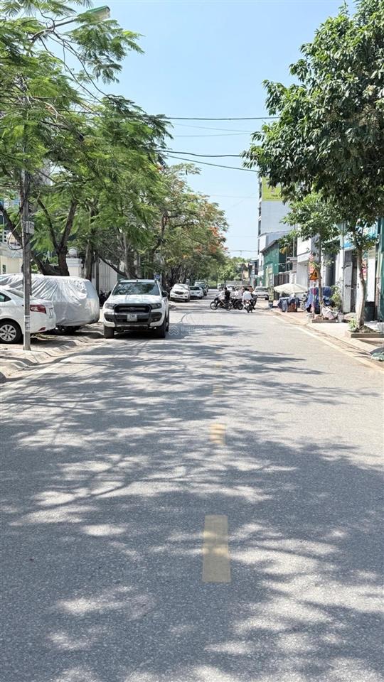 Bán đất mặt phố cự khối 100m² vỉa hè 5m kinh doanh đỉnh
