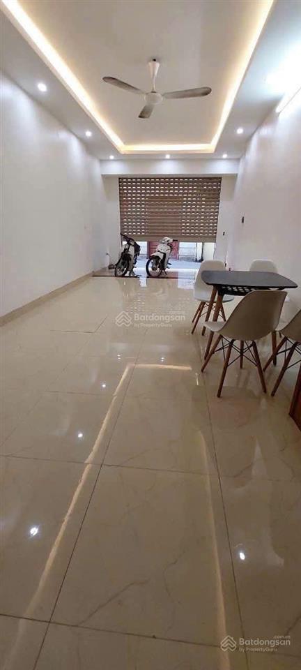 15tr/tháng mặt phố bồ đề vừa ở vừa làm vp 46mx5t 3 ngủ rộng full đồ