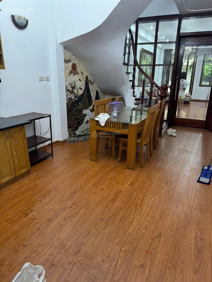 17tr/tháng  nhà mặt phố trạm vỉa hè kinh doanh, vp