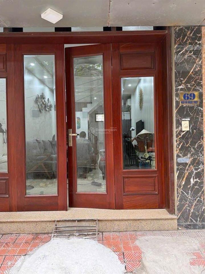 15tr/tháng cho thuê nhà ngọc thụy  nguyên căn 40m 5 tầng  full đồ