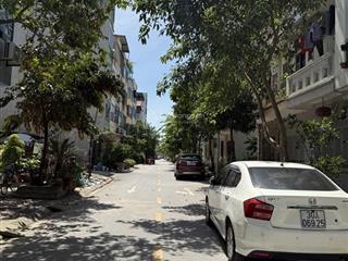 Bán đất phân lô thạch bàn 82m2 đường 13m vỉa hè kinh doanh  văn phòng