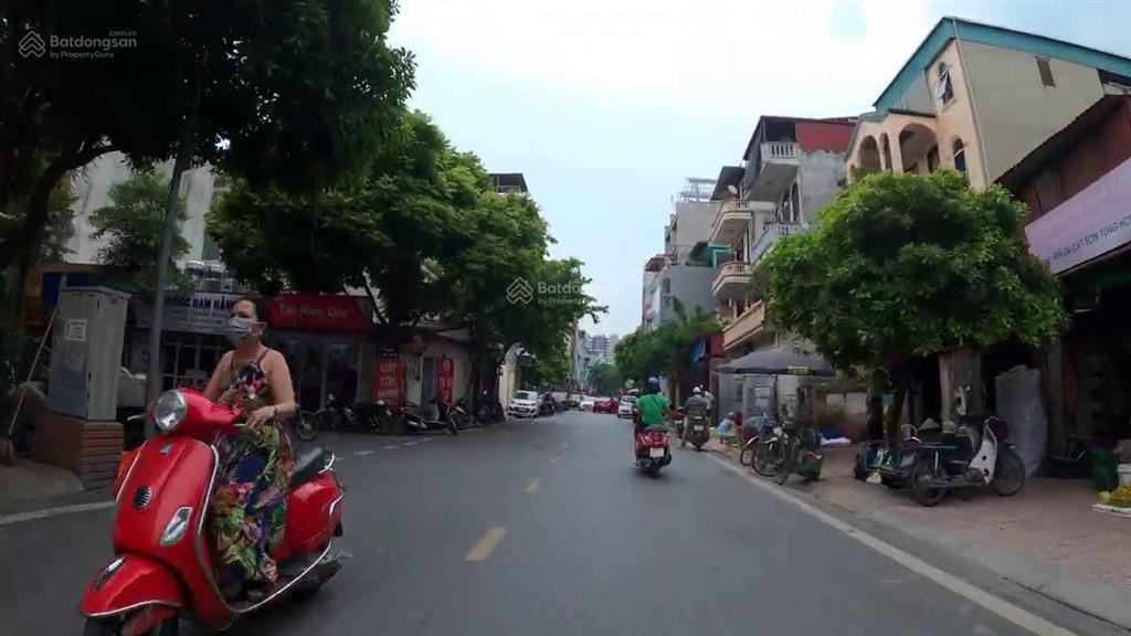 Bán nhà mặt phố ái mộ  hồng tiến 70m 6 tầng thang máy lô góc vỉa hè kinh doanh đỉnh