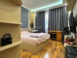 Bán nhà hoàng minh đạo  bồ đề  gia thuỵ cũ 46m2 4t lô góc  giá 7.9 tỷ