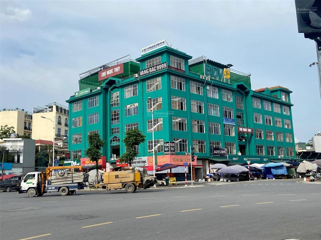 Bán đất ngọc thụy 80m2 mt5m đường ô tô tránh gần mặt phố, trường qt pháp