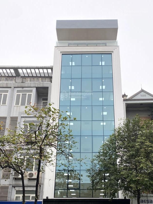 Bán tòa nhà văn phòng mặt phố long biên 130m2 8 tầng 1 hầm vỉa hè kinh doanh view thoáng