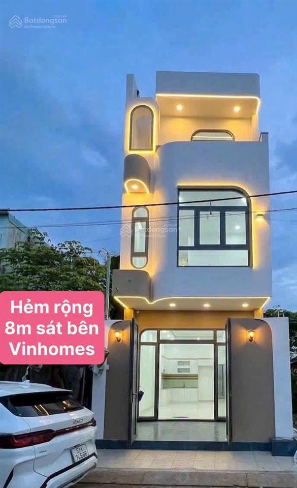 Hot!!! nhà mới tinh 3 tầng gần vinhomes grand park quận 9  chỉ hơn 4 tỷ