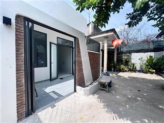 Nhà ngay lê văn việt  81m2  ngang 5.6m  full thổ cư  cách vincom 5 phút  chỉ 4.6 tỷ