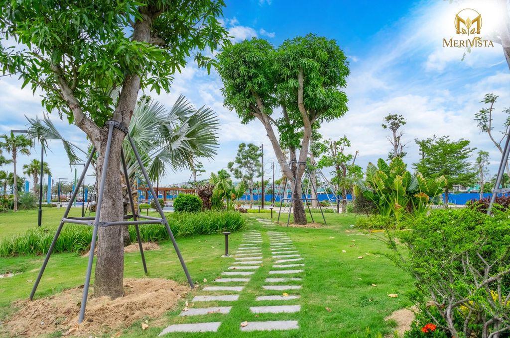 Nhà 3 tầng, đất 158m2, diện tích sàn xây dựng 297m2, giá 5,Xxx tỷ