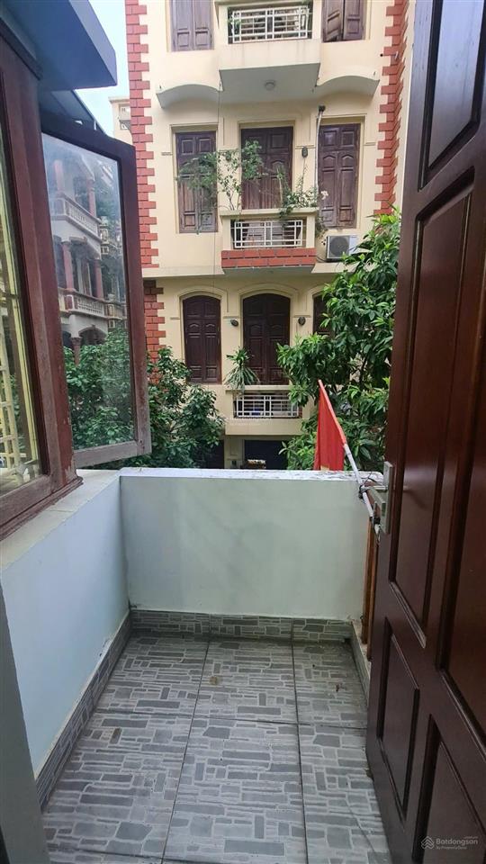 Cho thuê 01 phòng đẹp  phố phạm tuấn tài, quận cầu giấy, hà nội, ưu đãi đặt sớm