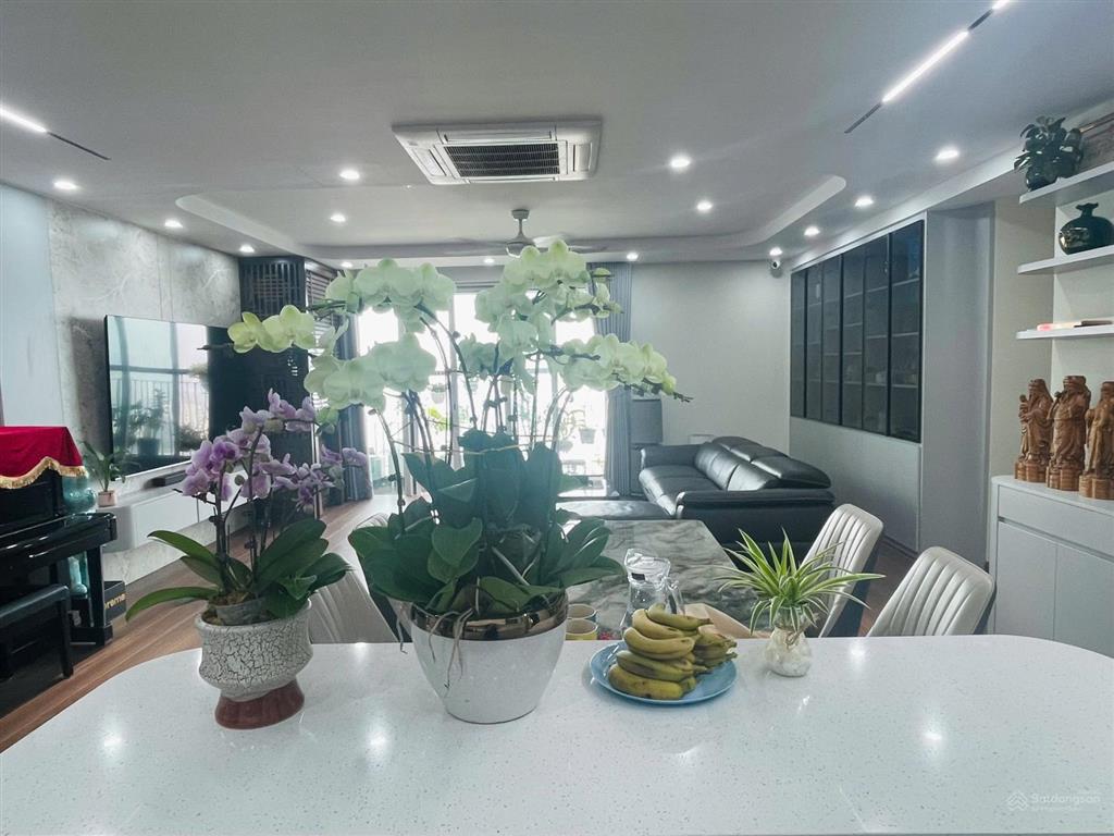 Chính chủ bán căn hộ hoa hậu dự án seasons avenue