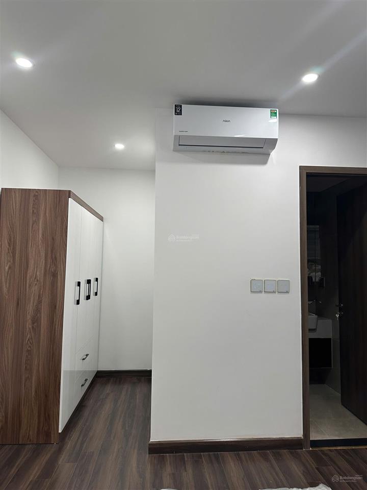 Cho thuê căn hộ 2,5 phòng ngủ cao cấp hoàng huy commerce (tòa lotus) giá chỉ 11tr/tháng