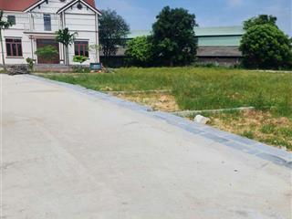Đất nền hồng tiến dưới 1 tỷ gần diêm thụy