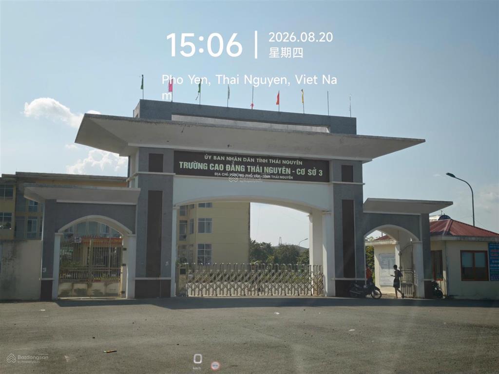 Hàng mới ấm điện 2 ôm hết trường trung cấp nghề nam thái nguyên