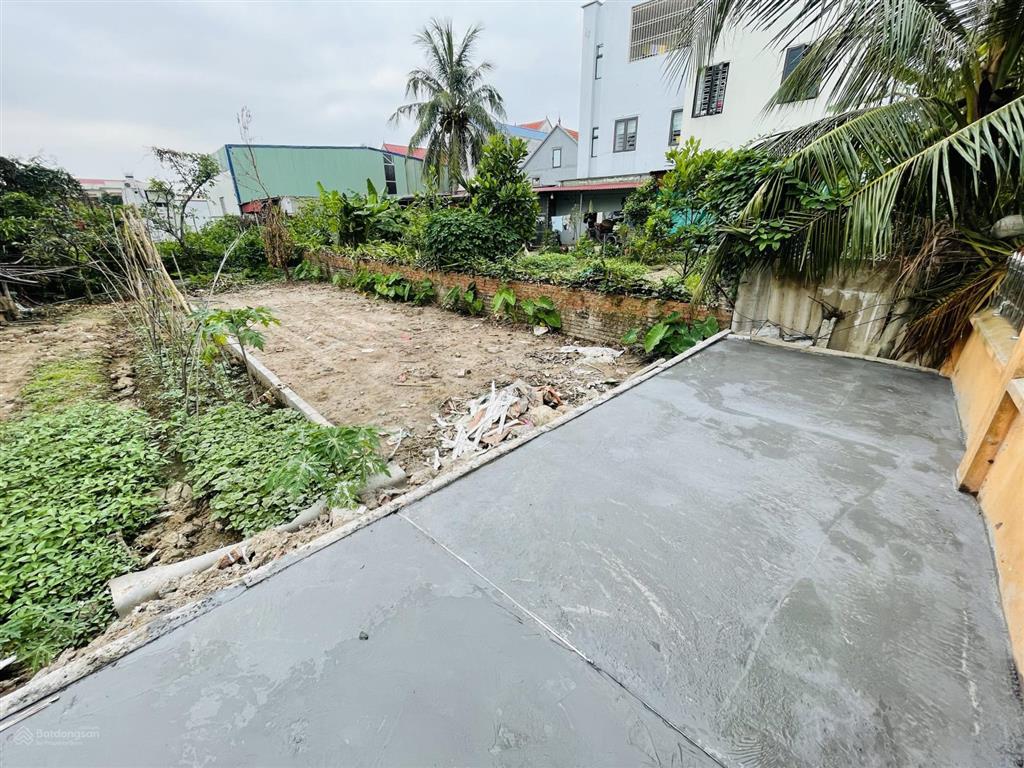 Chính chủ cần bán siêu phẩm lần đầu tiên xuất hiện tại ngõ 32 tân thành !
