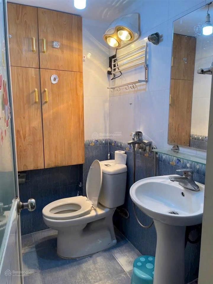 Bán nhà 4 tầng 34m2 đỗ nhuận  văn cao hải phòng giá 5.1 tỷ