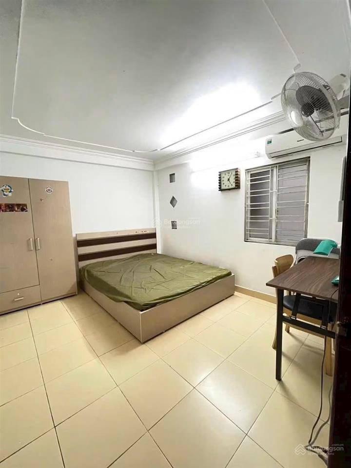Bán nhà 4 tầng 34m2 đỗ nhuận  văn cao hải phòng giá 5.1 tỷ