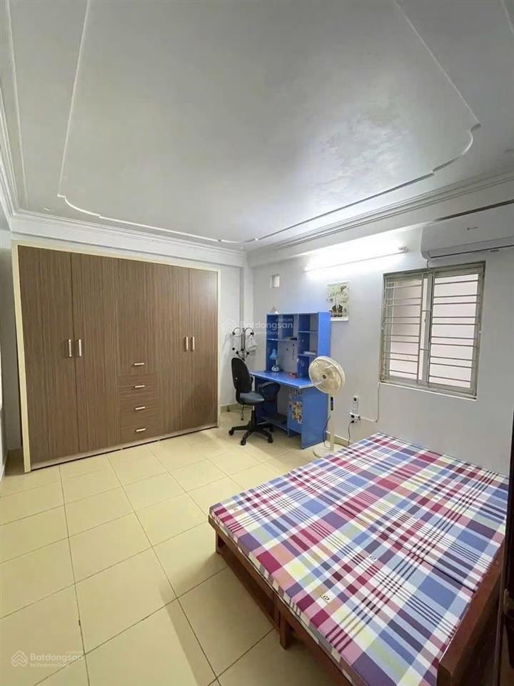 Bán nhà 4 tầng 34m2 đỗ nhuận  văn cao hải phòng giá 5.1 tỷ