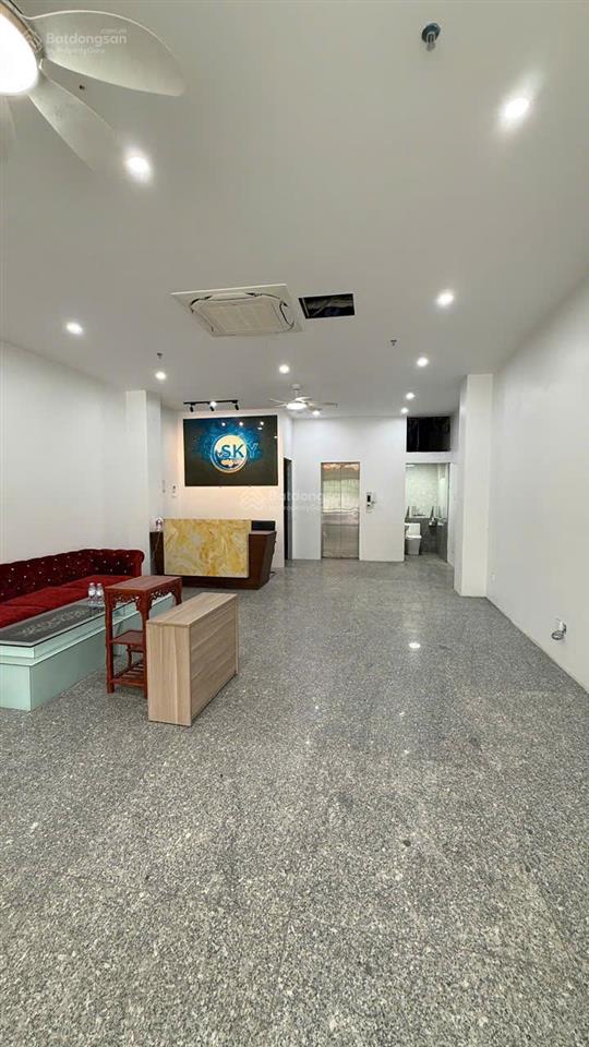 Cho thuê mặt bằng kinh doanh & văn phòng  389 phố vọng