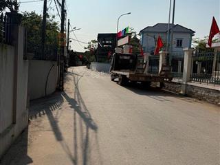 Siêu phẩm  văn giang  oto 44m2 giá hơn 2 tỷ