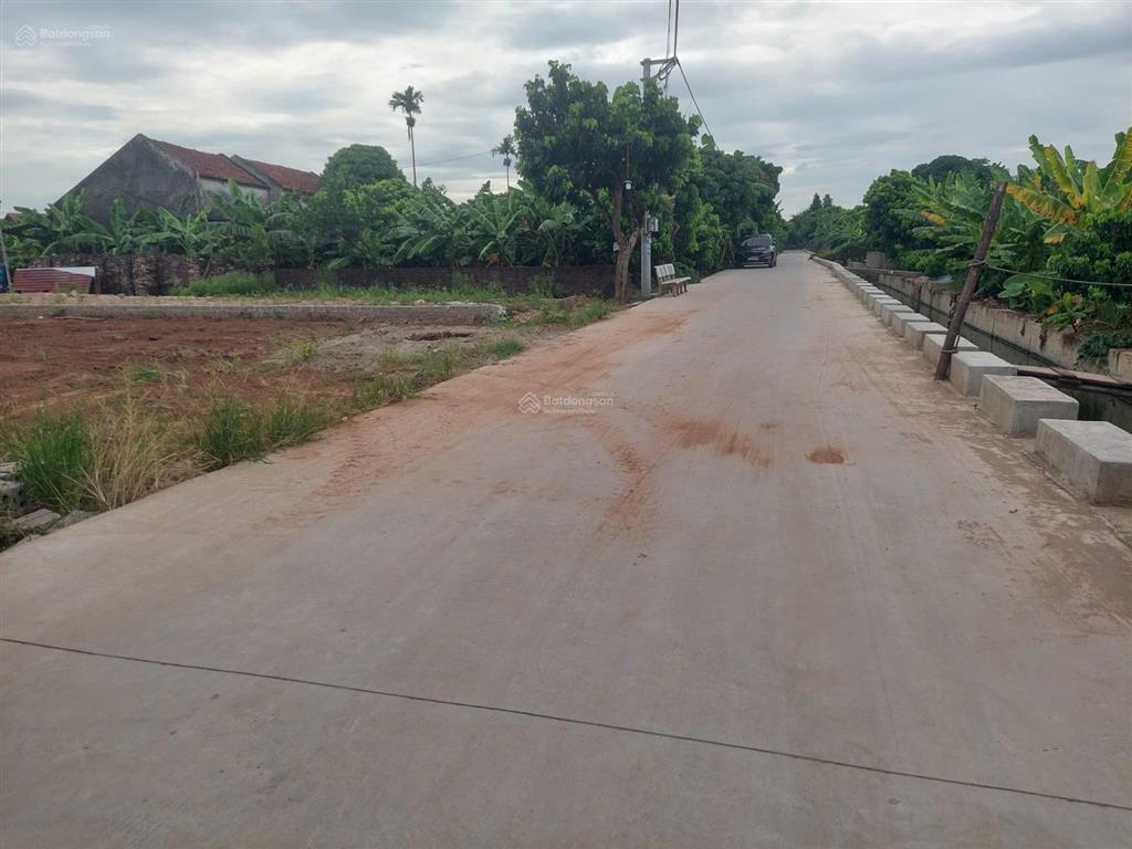 Anh trai cần tiền bán đất triệu việt vương oto vào giá chỉ 1 đồng mốt