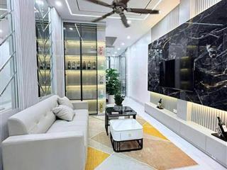 Nhà lai xá  hoài đức  nhà mới  ở ngay  5 tầng  full nội thất  giá 5.8 tỷ