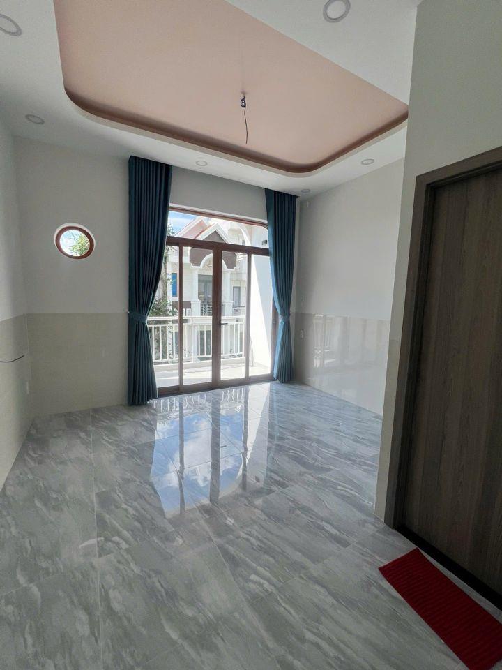 Bán Nhà phố 3 tầng KDC Nam Khang – Đường Xe Hơi 8m Ngay Nguyễn Duy Trinh, Long Trường, Quận 9