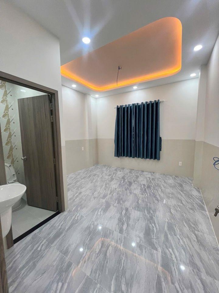 Bán Nhà phố 3 tầng KDC Nam Khang – Đường Xe Hơi 8m Ngay Nguyễn Duy Trinh, Long Trường, Quận 9