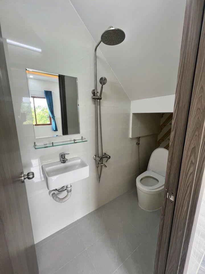Bán Nhà phố 3 tầng KDC Nam Khang – Đường Xe Hơi 8m Ngay Nguyễn Duy Trinh, Long Trường, Quận 9
