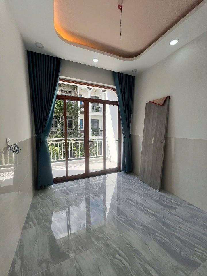Bán Nhà phố 3 tầng KDC Nam Khang – Đường Xe Hơi 8m Ngay Nguyễn Duy Trinh, Long Trường, Quận 9