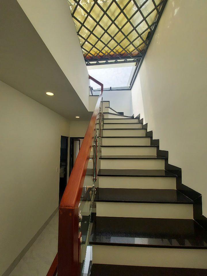 🏡 CHO THUÊ NHÀ ĐẸP - HẺM XE HƠI – 62M² – 3 TẦNG – HOÀNG HỮU NAM, QUẬN 9