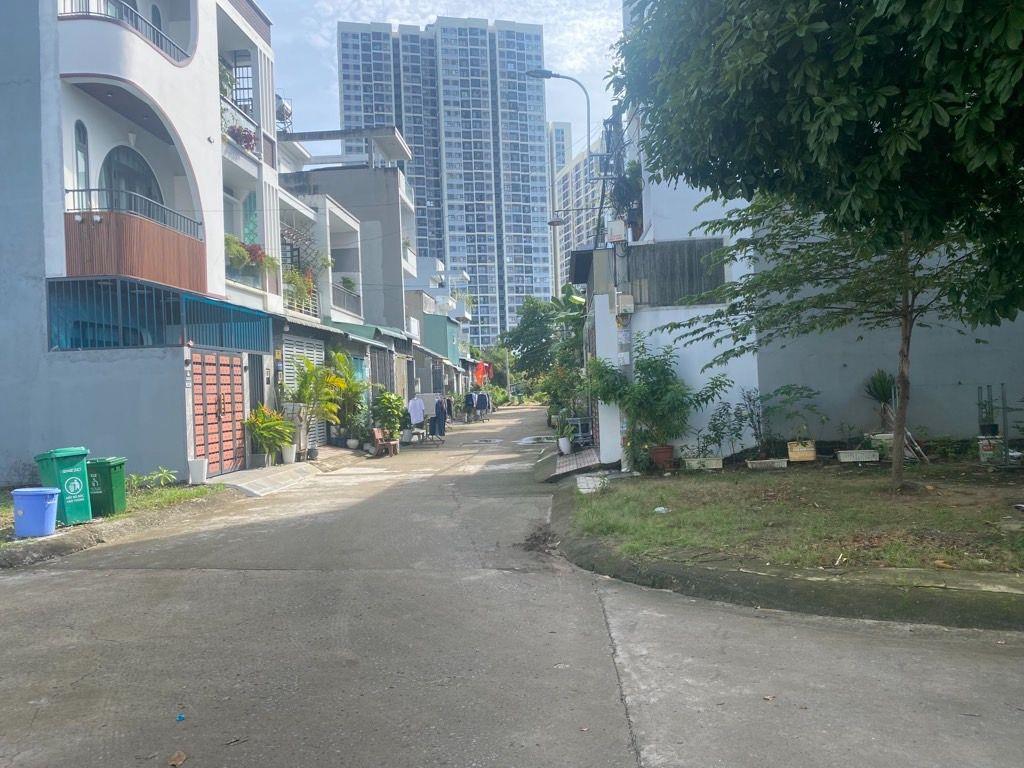 🔥 BÁN ĐẤT LÔ GÓC 2 MẶT TIỀN HẺM XE HƠI 8M - 113m² (9m x 12,55m) - ĐỐI DIỆN VINHOMES GRAND PARK 🔥