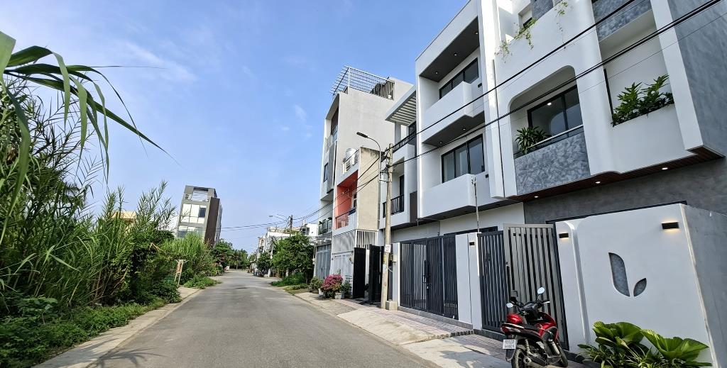 🏡 BÁN NHÀ ĐẸP 3 TẦNG – ĐƯỜNG XE HƠI 9M – GẦN PHIM TRƯỜNG LONG THUẬN