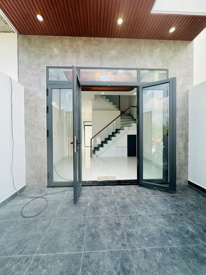 🏡 BÁN NHÀ ĐẸP 3 TẦNG – ĐƯỜNG XE HƠI 9M – GẦN PHIM TRƯỜNG LONG THUẬN