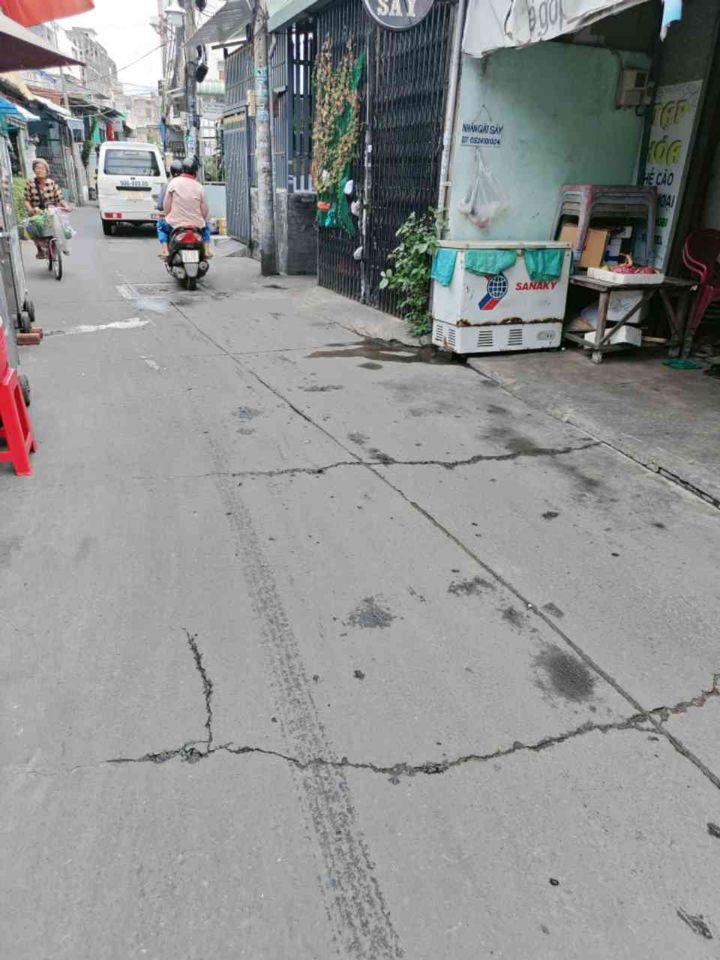 🏡 BÁN NHÀ 2 TẦNG – 100,7M² – NGANG 4M NỞ HẬU 5,5M – KẾ BẾN XE QUẬN 8, QUỐC LỘ 50