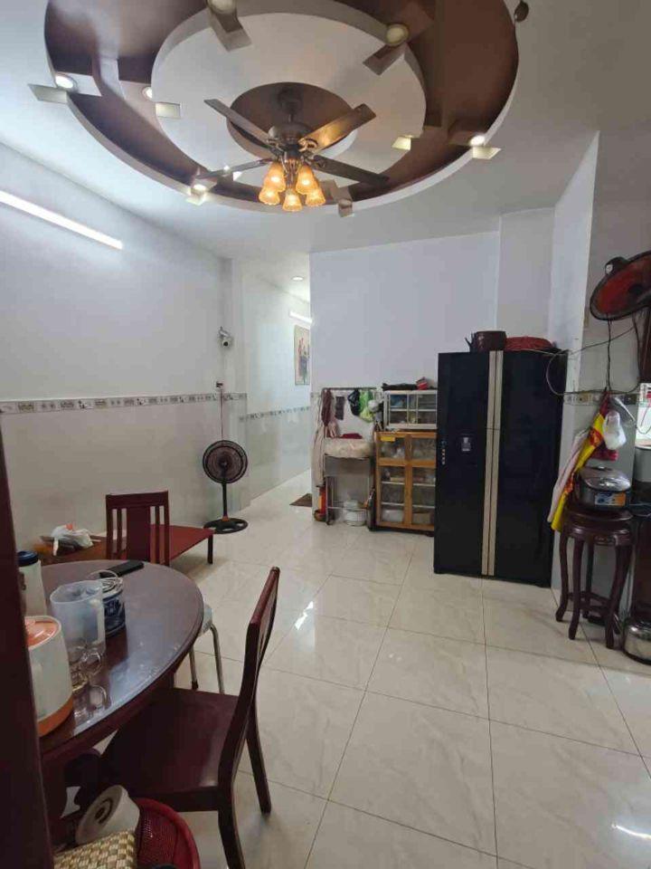 🏡 BÁN NHÀ 2 TẦNG – 100,7M² – NGANG 4M NỞ HẬU 5,5M – KẾ BẾN XE QUẬN 8, QUỐC LỘ 50