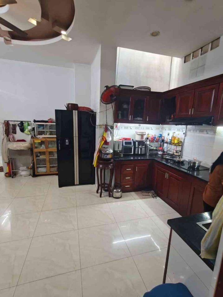 🏡 BÁN NHÀ 2 TẦNG – 100,7M² – NGANG 4M NỞ HẬU 5,5M – KẾ BẾN XE QUẬN 8, QUỐC LỘ 50