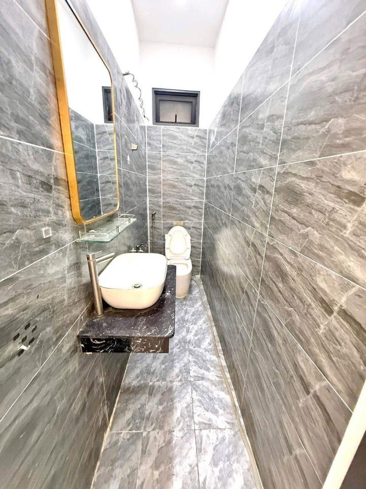 🏡 BÁN NHÀ ĐẸP 2 TẦNG ĐƯỜNG BÌNH ĐÔNG, QUẬN 8 – HẺM XE HƠI ĐỖ CỬA