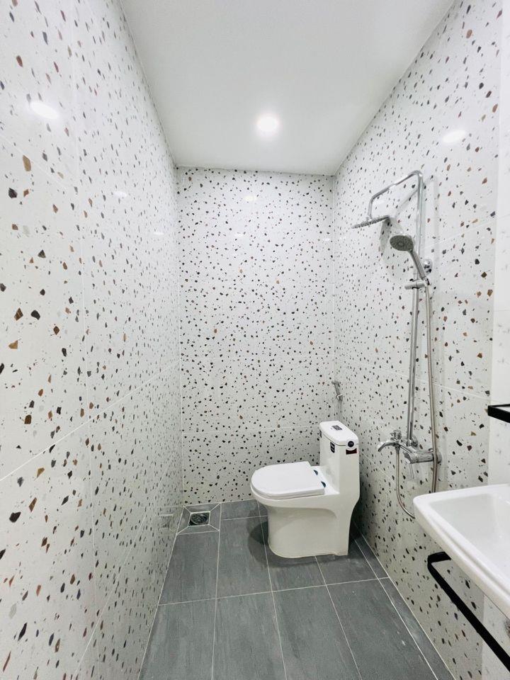 🔥 BÁN NHÀ MỚI ĐẸP 3 TẦNG ĐƯỜNG BÌNH ĐÔNG – 86M² – 7 PHÒNG NGỦ