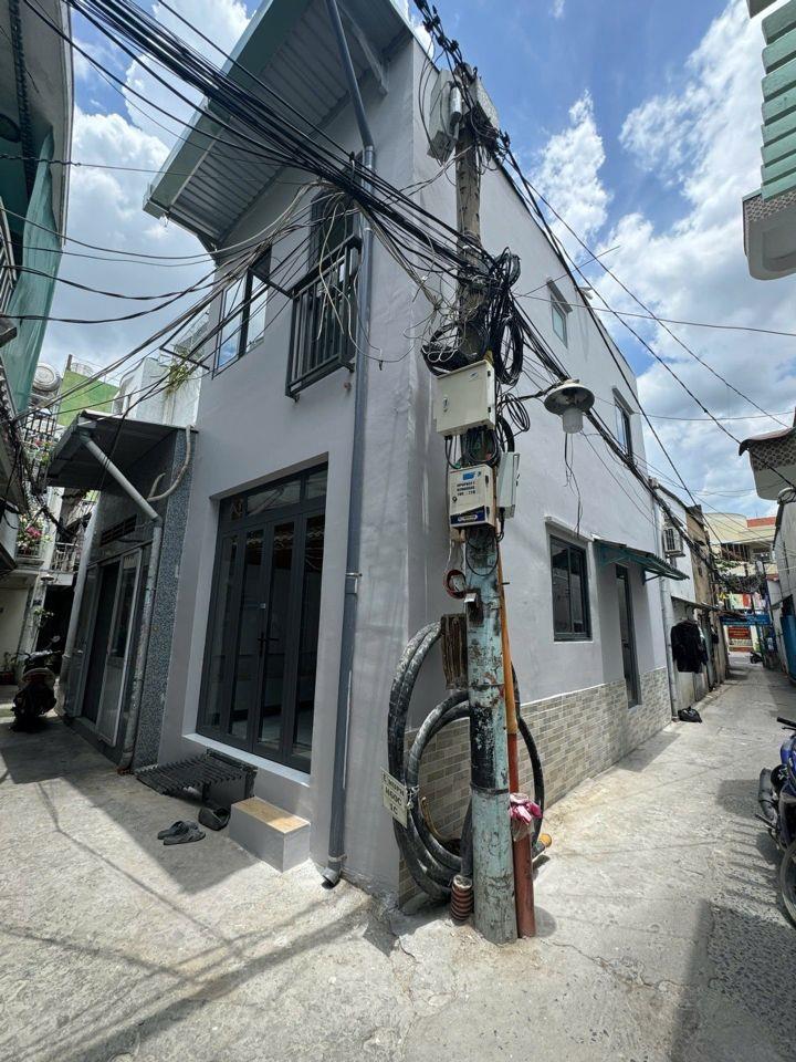 🏡 BÁN NHÀ CĂN GÓC 2 TẦNG – SÁT MẶT TIỀN HƯNG PHÚ, QUẬN 8 – CHỈ 5 PHÚT QUA QUẬN 1, 5
