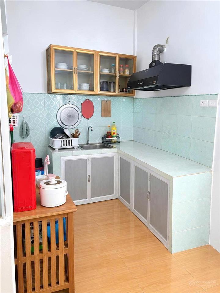 Cho thuê căn hộ tập thể 57m² khu h1 sông đà, nguyễn trãi
