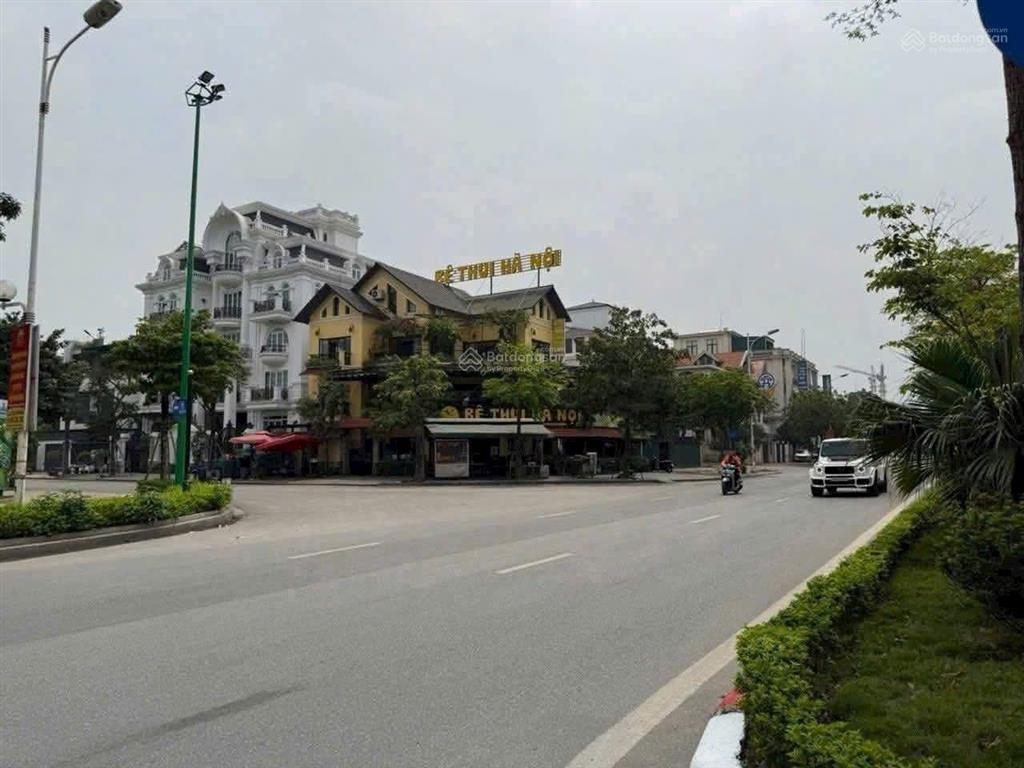 Lô đất tư đình, lb  cầu trần hưng đạo đã khởi công giá tăng phi mã  dt 72.4m2  mt 5m  11.5 tỷ