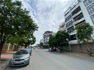 Bán đất khu tđc ngọc thụy 50m, mt 5m, giá bán 15,2 tỷ, ô tô tránh, sát 3 công viên hồ điều hòa