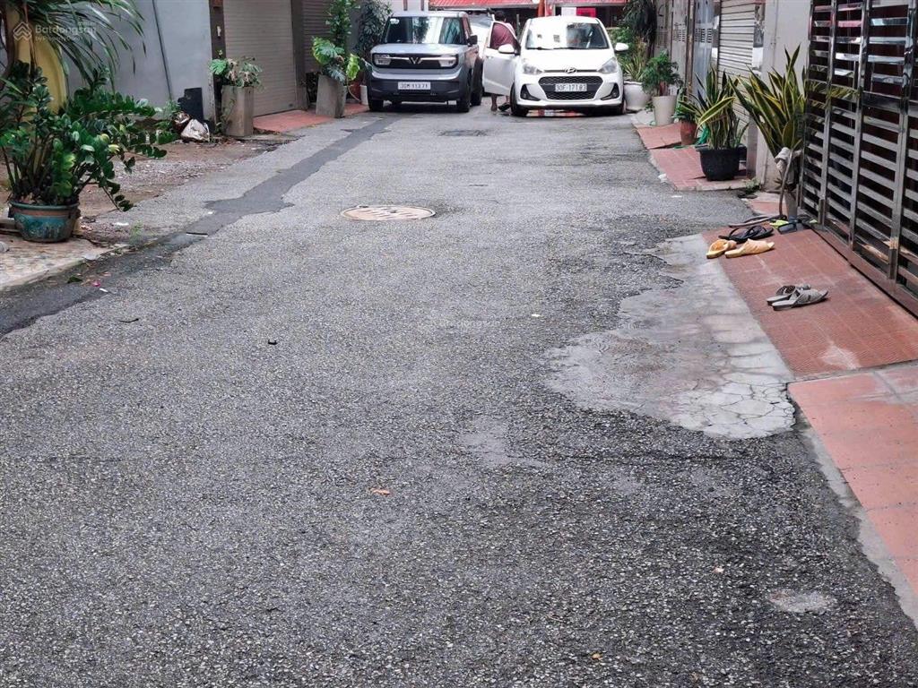 Chính chủ cần bán đất tại ngọc thụy  lb  ô tô 7 chỗ  gần trường pháp 54m2  12 tỷ hơn