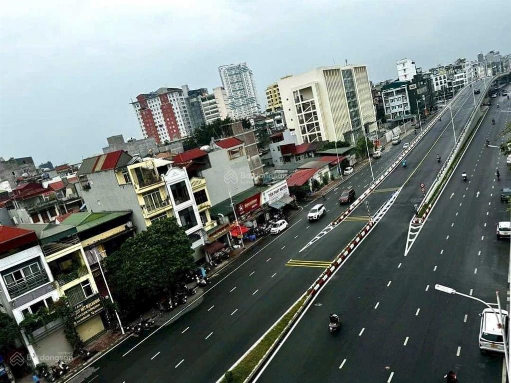 Cần bán nhà 6 tầng phố bồ đề, hồng tiến  thang máy  gara ô tô  ngõ thông  50m2  12.5 tỷ