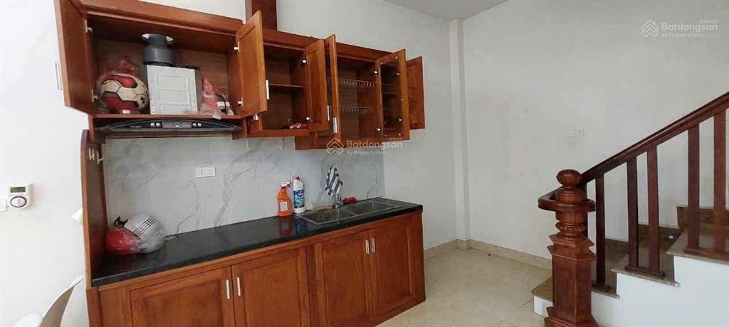 Cho thuê nhà #phốbồđề  #viewhồ  vừa #ởvừakinhdoanh 50m2  5 tầng  ô tô  đủ đồ  13tr/tháng